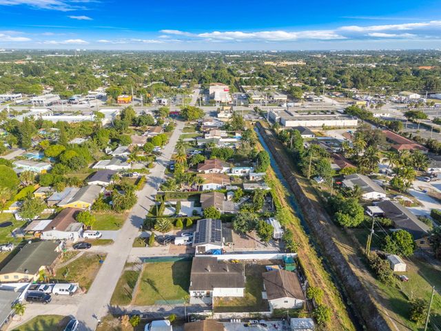 4664 Sutton Terrace S, West Palm Beach, FL 33415