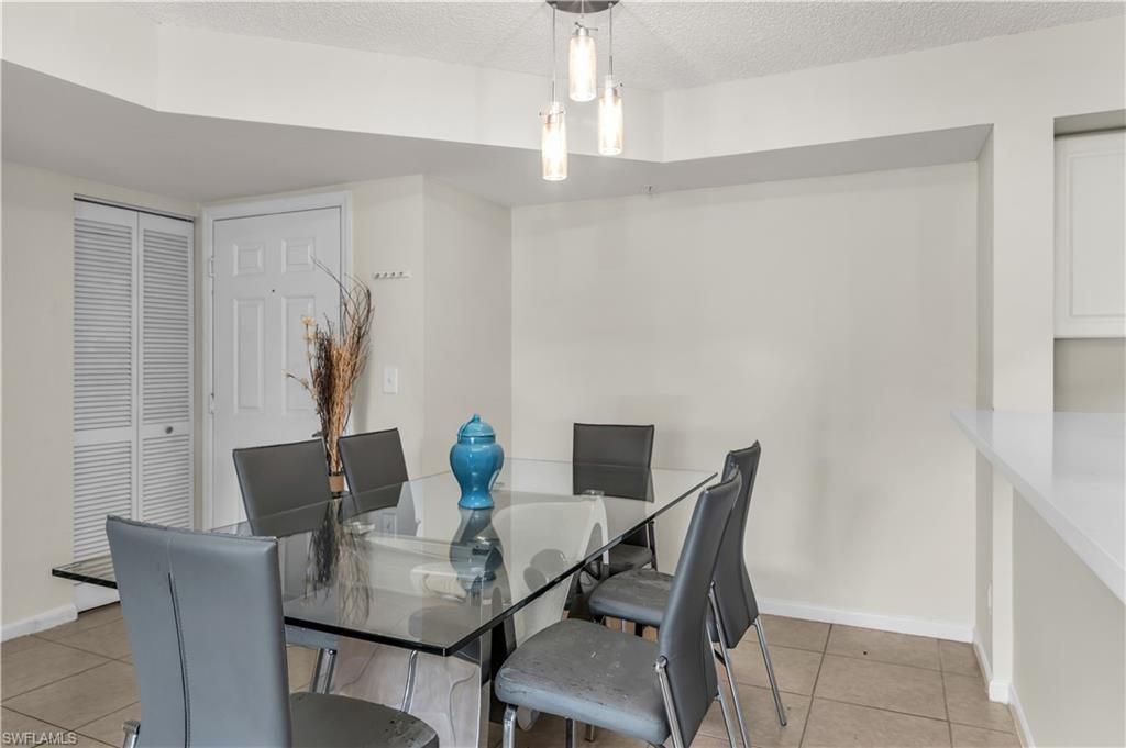 1230 Wildwood Lakes BLVD 105, NAPLES, FL 34104 — photo 4