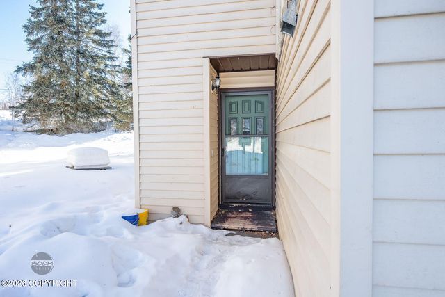 7004 Meteor Court, Anchorage, AK 99504