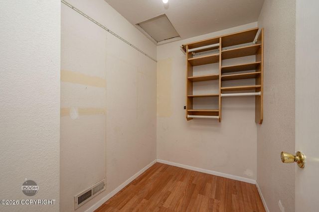 7004 Meteor Court, Anchorage, AK 99504