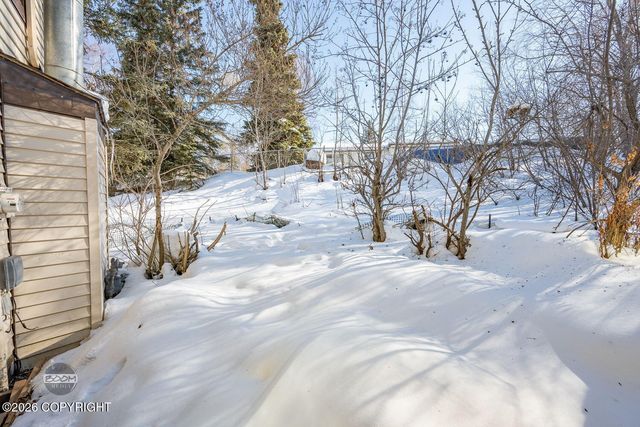 7004 Meteor Court, Anchorage, AK 99504