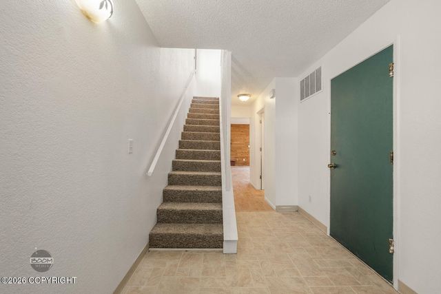 7004 Meteor Court, Anchorage, AK 99504