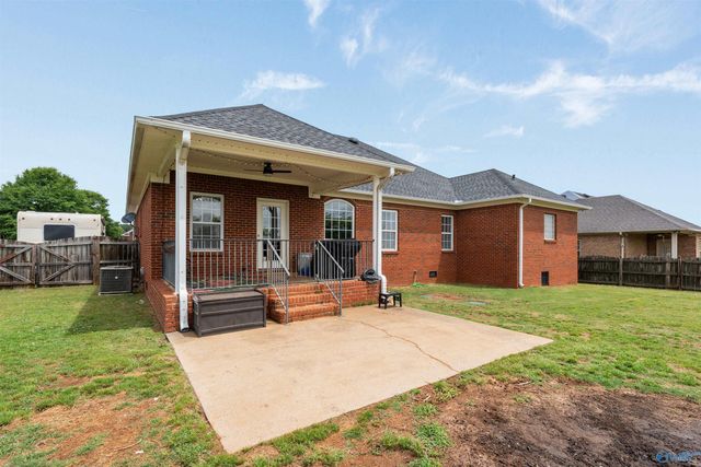 25850 Iron Gate Drive, Madison, AL 35756