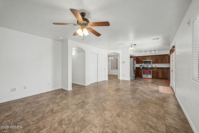 1337 W HEREFORD Drive, San Tan Valley, AZ 85143