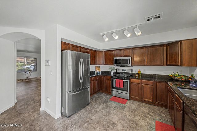 1337 W HEREFORD Drive, San Tan Valley, AZ 85143