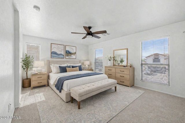 1337 W HEREFORD Drive, San Tan Valley, AZ 85143