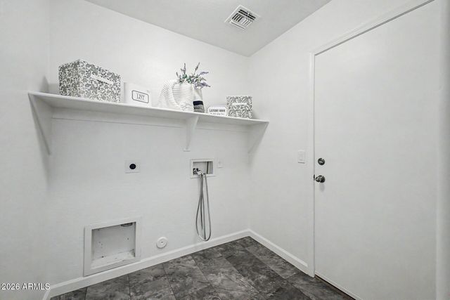 1337 W HEREFORD Drive, San Tan Valley, AZ 85143