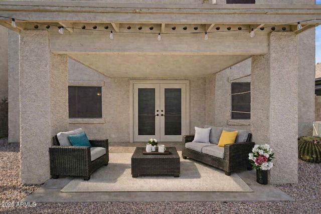 1337 W HEREFORD Drive, San Tan Valley, AZ 85143