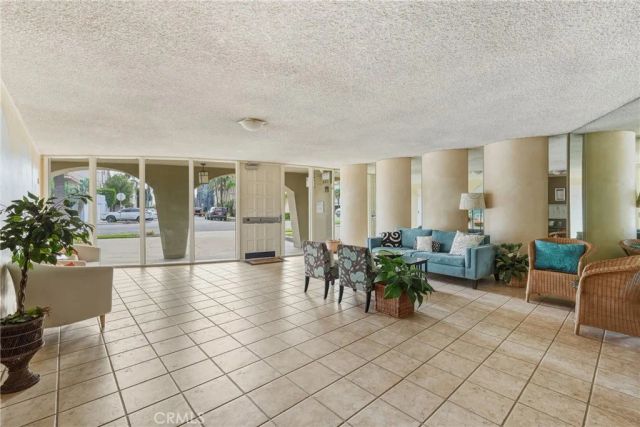 3737 E 2nd Street 301, Long Beach, CA 90803