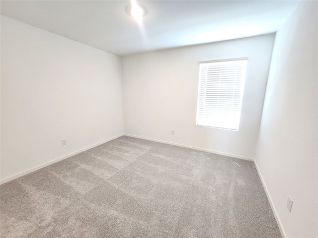 2213 Neyland Drive, Ennis, TX 75119