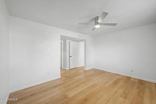 4608 W MARYLAND Avenue 201, Glendale, AZ 85301