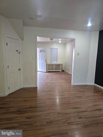 4027 MAYWOOD ST, Philadelphia, PA 19124