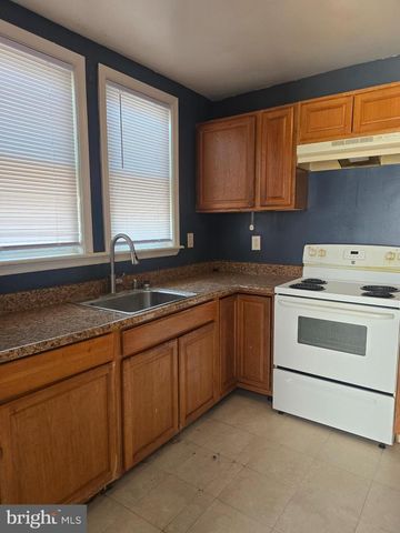 4027 MAYWOOD ST, Philadelphia, PA 19124