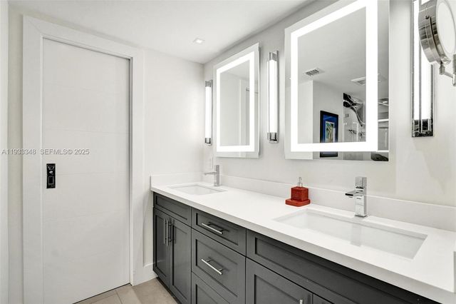 1800 NE 114th St 1007, Miami, FL 33181