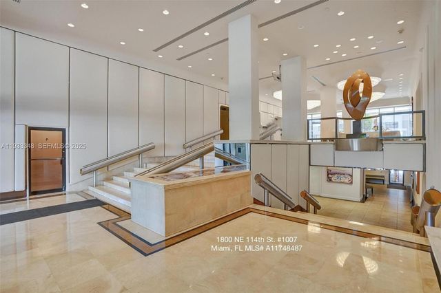 1800 NE 114th St 1007, Miami, FL 33181