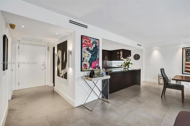 1800 NE 114th St 1007, Miami, FL 33181