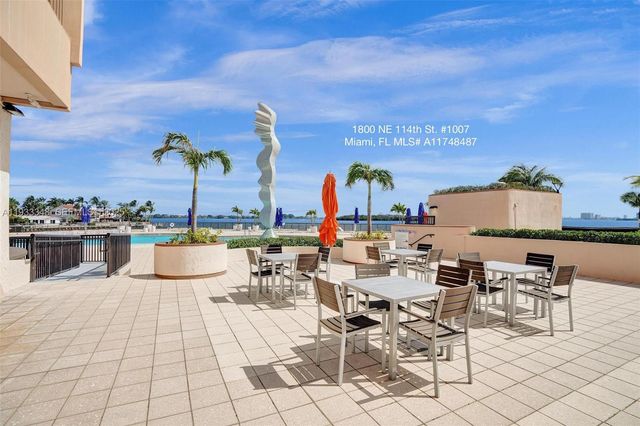 1800 NE 114th St 1007, Miami, FL 33181