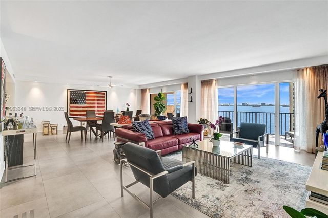 1800 NE 114th St 1007, Miami, FL 33181