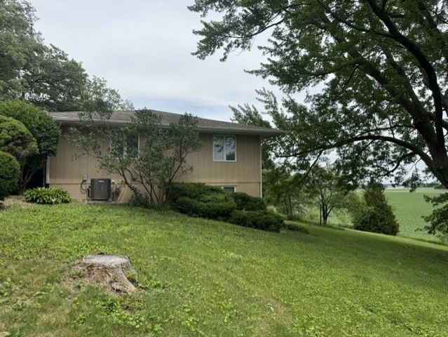 428 Overlook Court, Geneseo, IL 61254