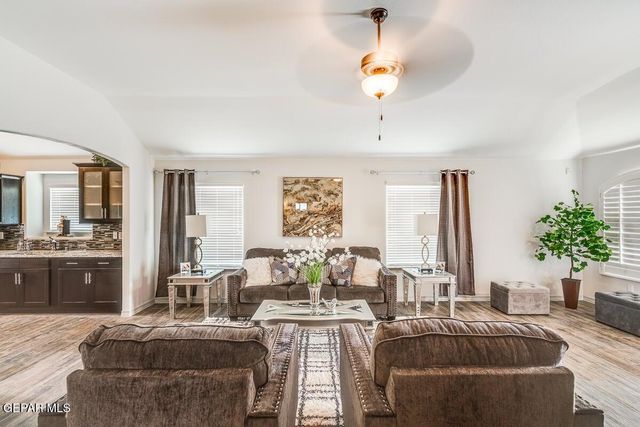 360 Moreland Drive, Clint, TX 79836