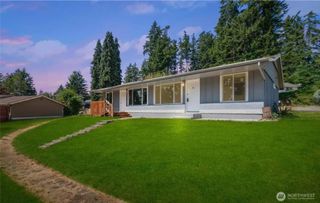 18816 Mountain View Drive E #F, Bonney Lake, WA 98391