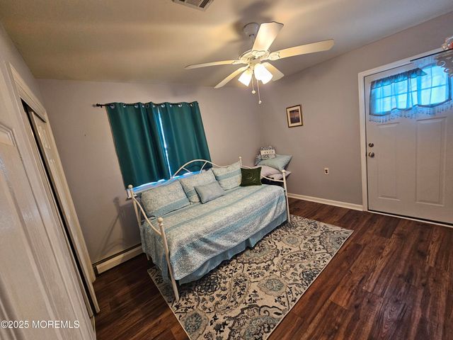 11 Margarita Street, Toms River, NJ 08757