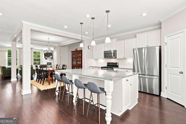 7603 Lowery Oak Drive, Roswell, GA 30075
