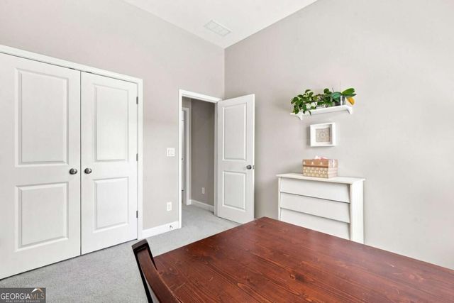 7603 Lowery Oak Drive, Roswell, GA 30075
