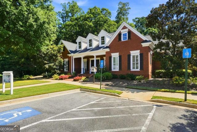 7603 Lowery Oak Drive, Roswell, GA 30075