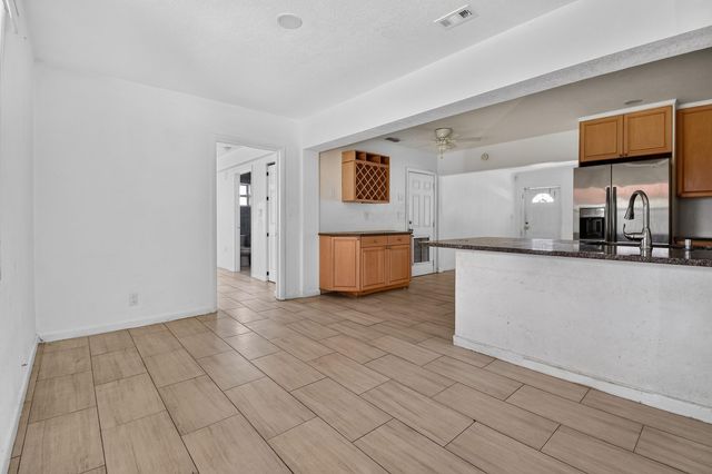 2109 NE 1st Street, Boynton Beach, FL 33435