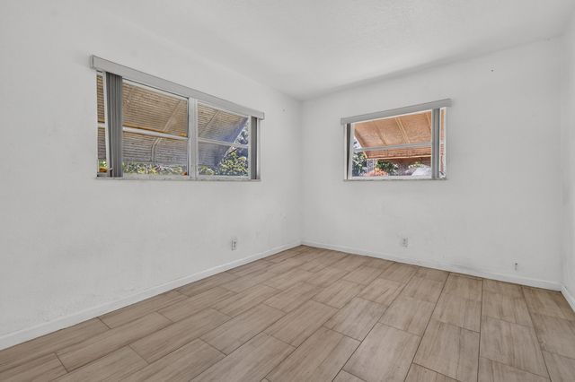 2109 NE 1st Street, Boynton Beach, FL 33435