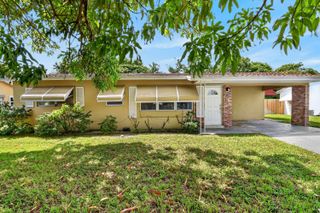 2109 NE 1st Street, Boynton Beach, FL 33435