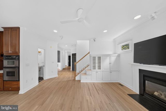 5000 MACARTHUR CT NW, Washington, DC 20016