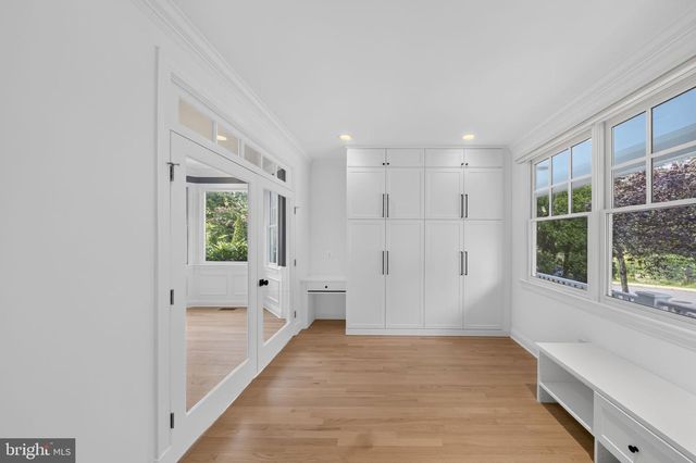 5000 MACARTHUR CT NW, Washington, DC 20016