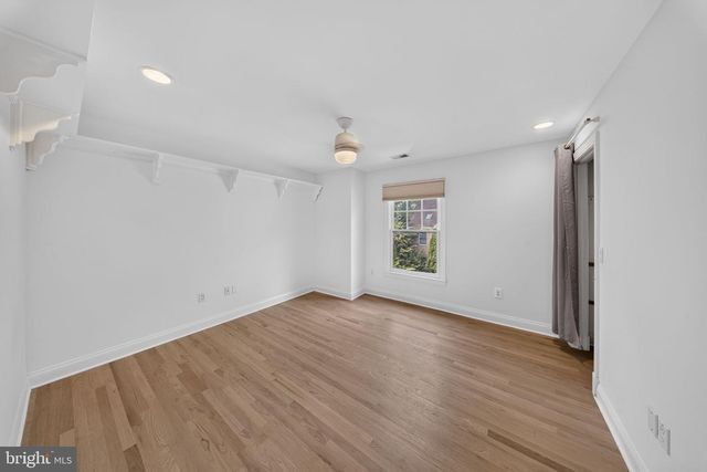 5000 MACARTHUR CT NW, Washington, DC 20016
