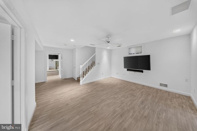 5000 MACARTHUR CT NW, Washington, DC 20016