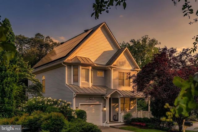 5000 MACARTHUR CT NW, Washington, DC 20016