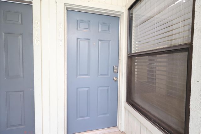 3840 Far West BLVD 217, Austin, TX 78731