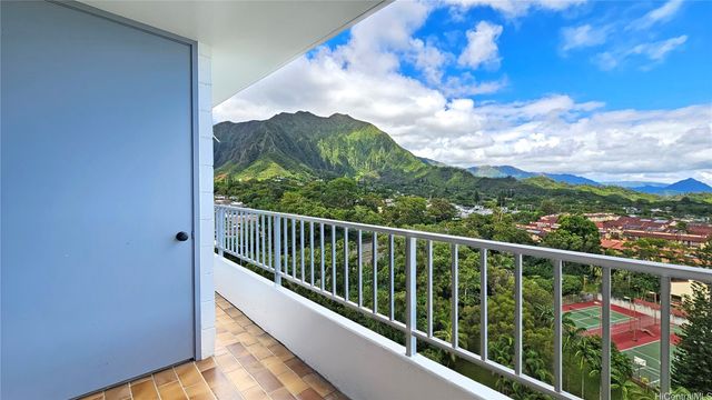 46-283 Kahuhipa Street C1204, Kaneohe, HI 96744
