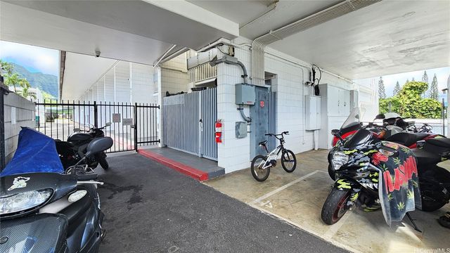 46-283 Kahuhipa Street C1204, Kaneohe, HI 96744