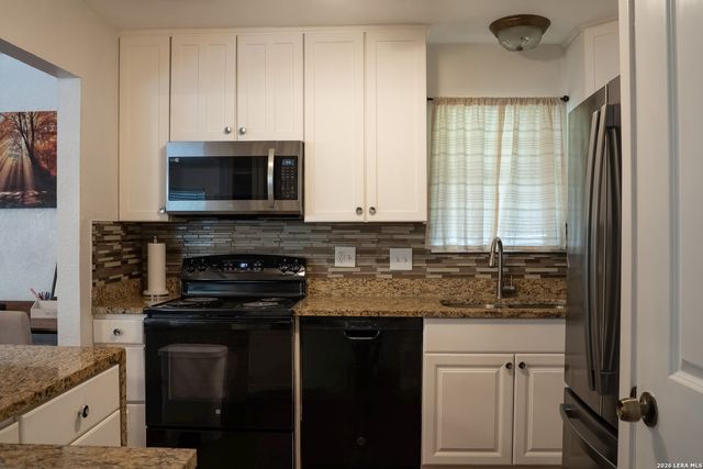 8402 Cimarron Dr., San Antonio, TX 78218