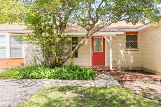 8402 Cimarron Dr., San Antonio, TX 78218