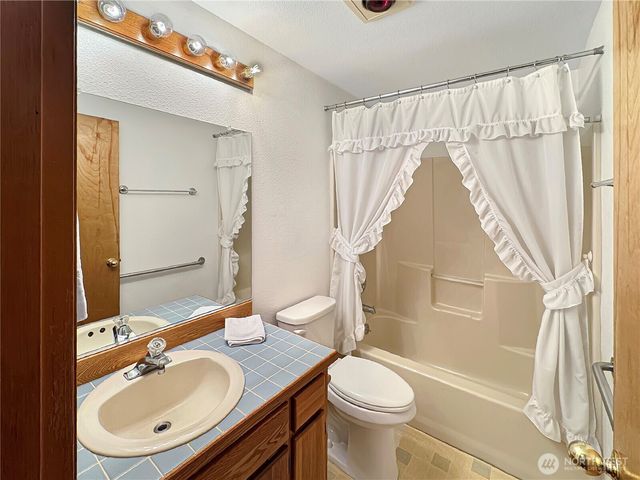 5812 NE 84th Avenue, Vancouver, WA 98662