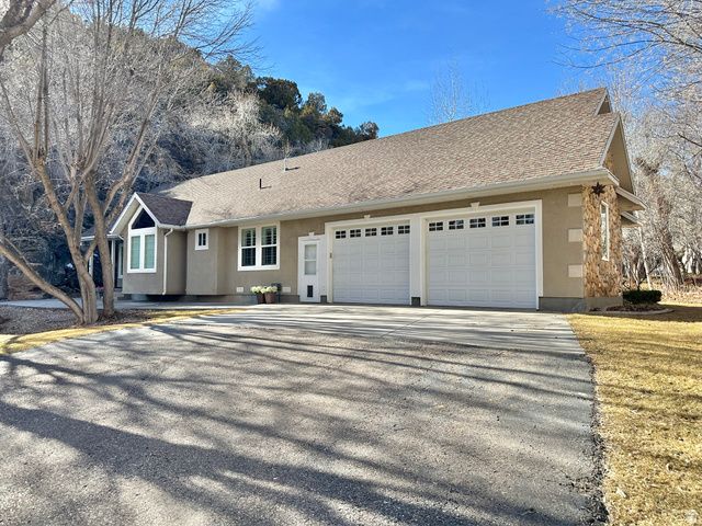 7737 W SAWTOOTH CV, Vernal, UT 84078