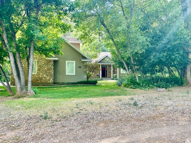 7737 W SAWTOOTH CV, Vernal, UT 84078