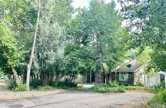 7737 W SAWTOOTH CV, Vernal, UT 84078