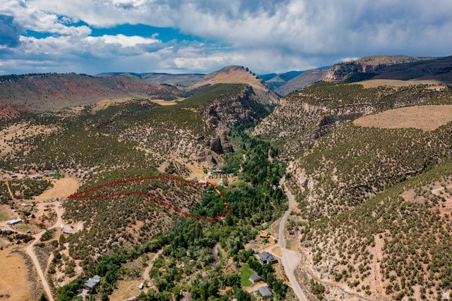 7737 W SAWTOOTH CV, Vernal, UT 84078