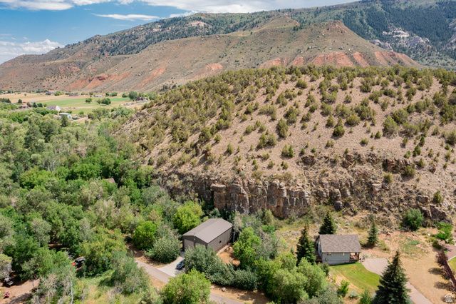 7737 W SAWTOOTH CV, Vernal, UT 84078