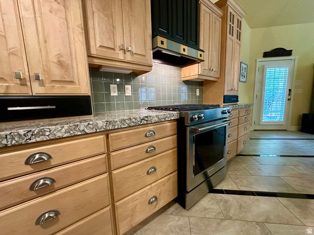 7737 W SAWTOOTH CV, Vernal, UT 84078