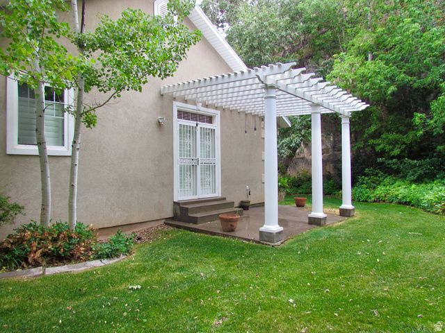 7737 W SAWTOOTH CV, Vernal, UT 84078